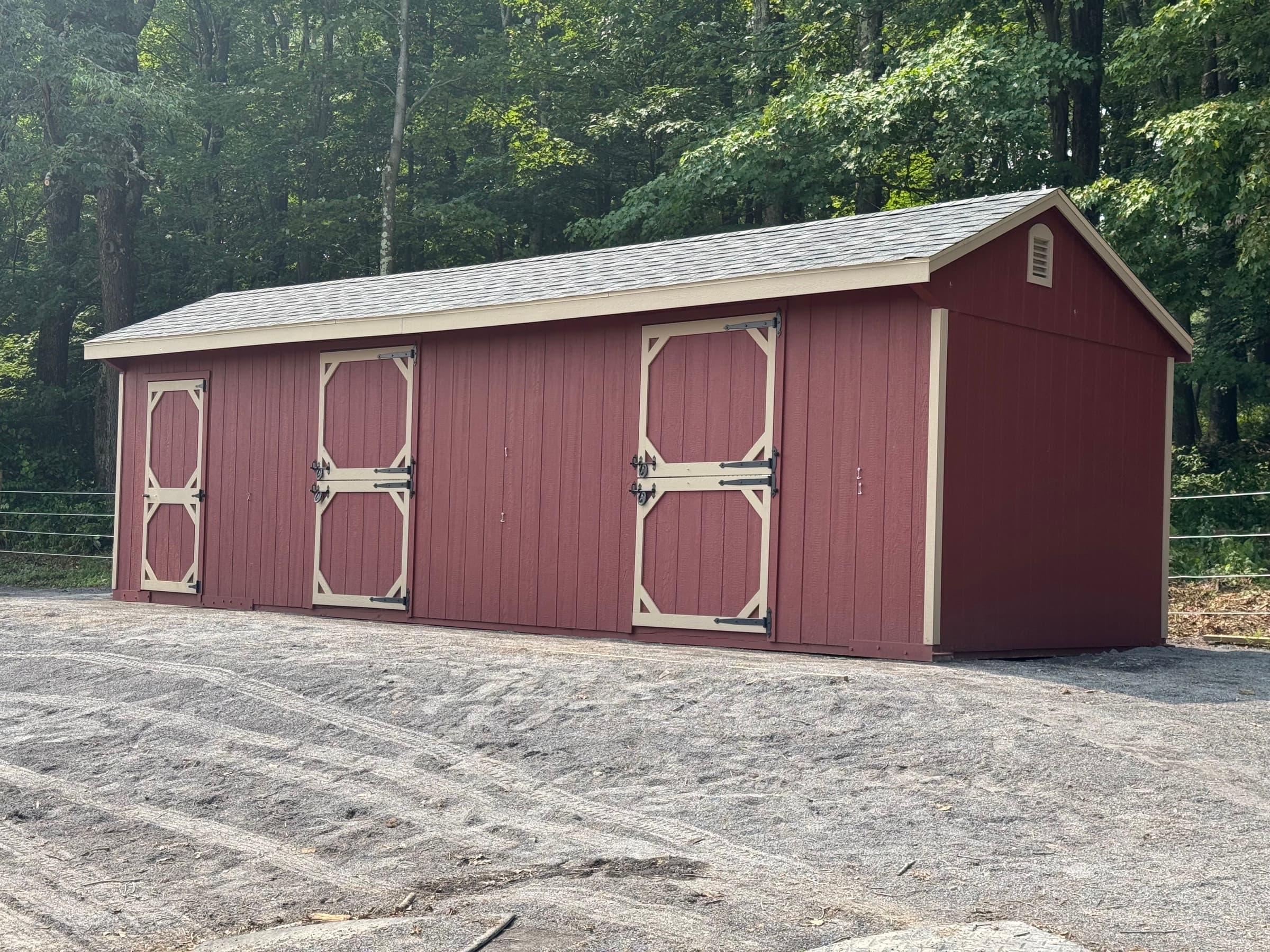 A Red Row Barn for the Horses of Mt. Storm