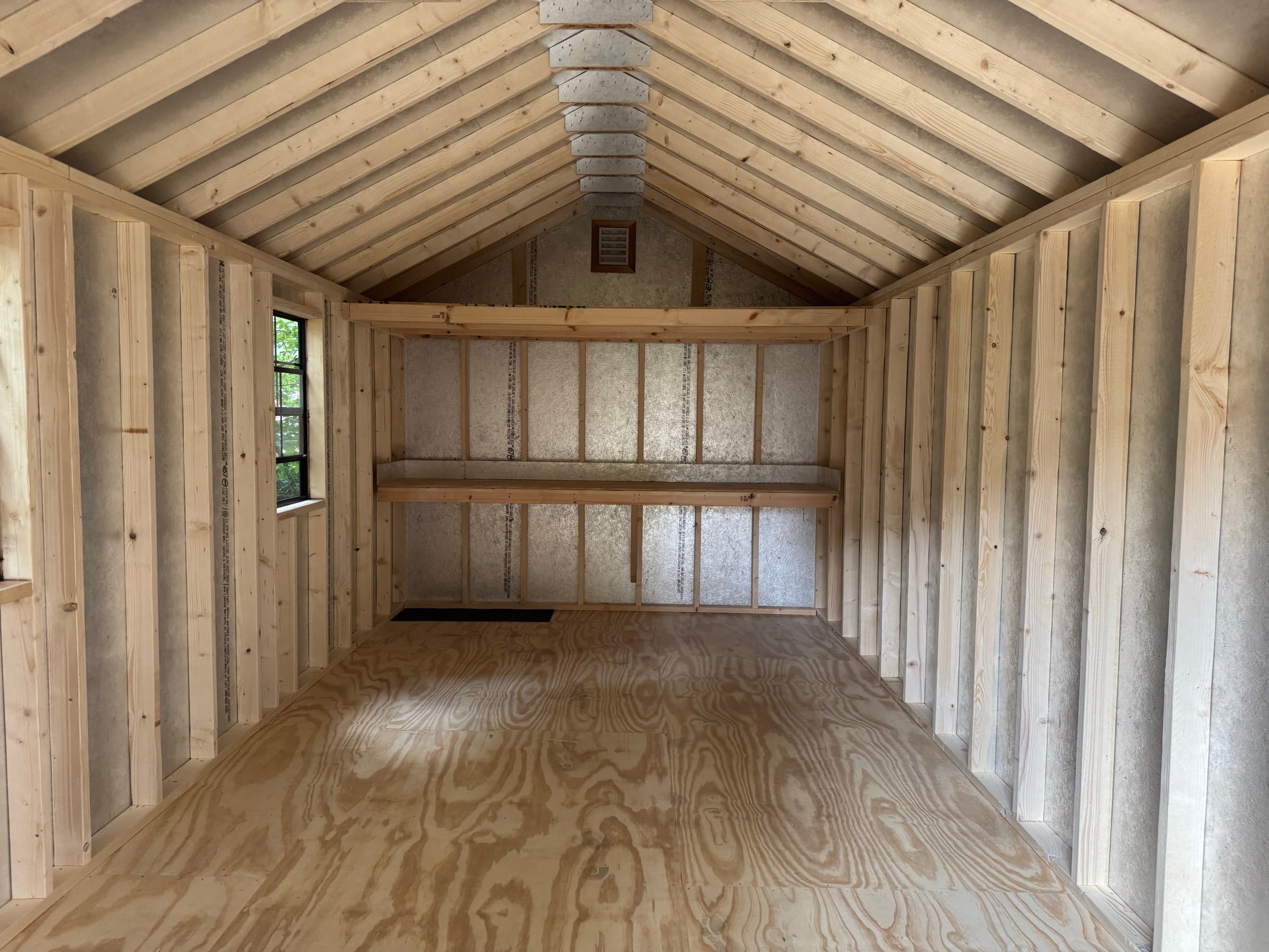 A Chestnut A-Frame Finds a Home in Falls Church — photo 2