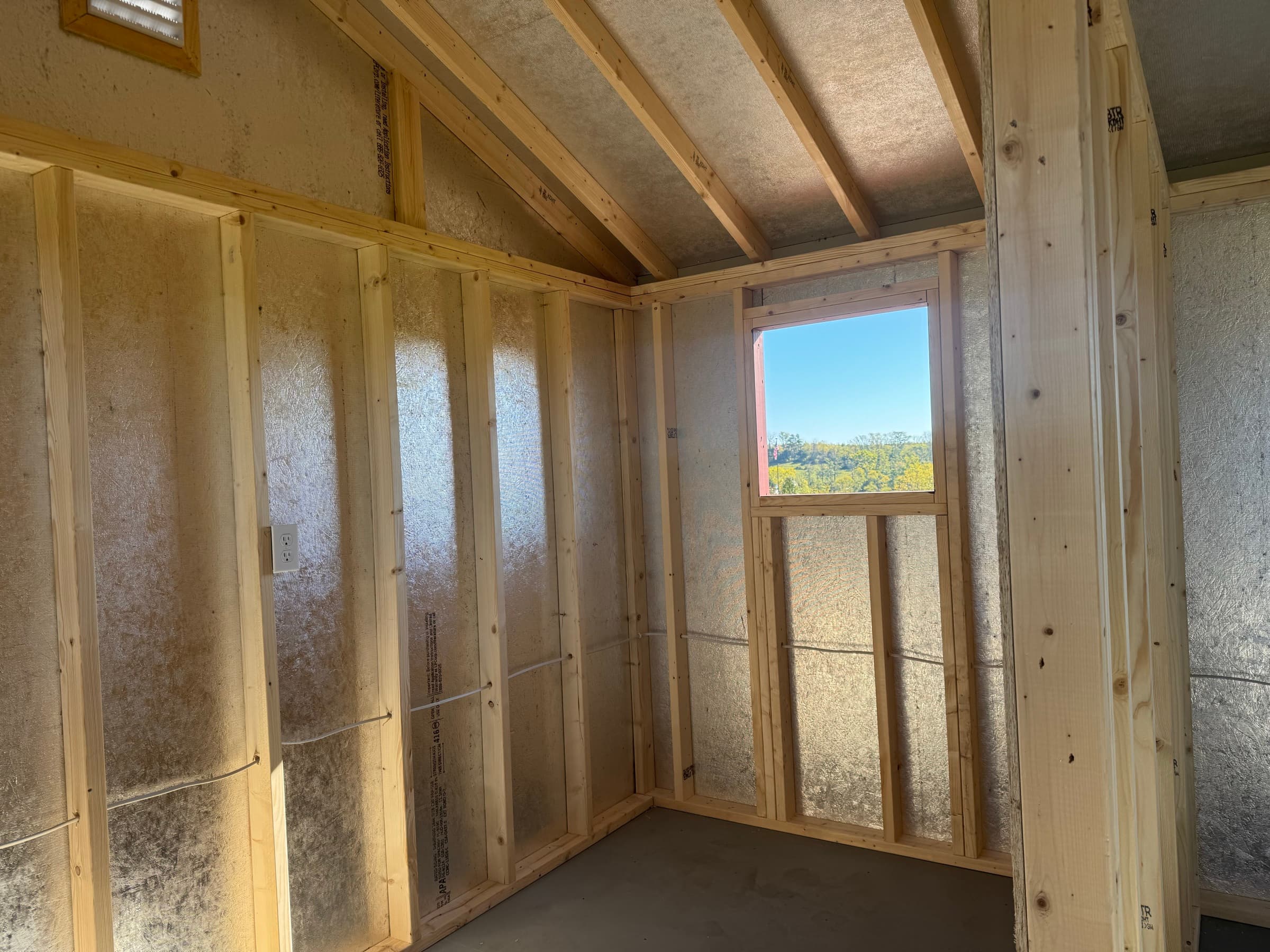 A Red Quaker Built for Goats, Chickens, and One Great Idea in Gerrardstown — photo 4