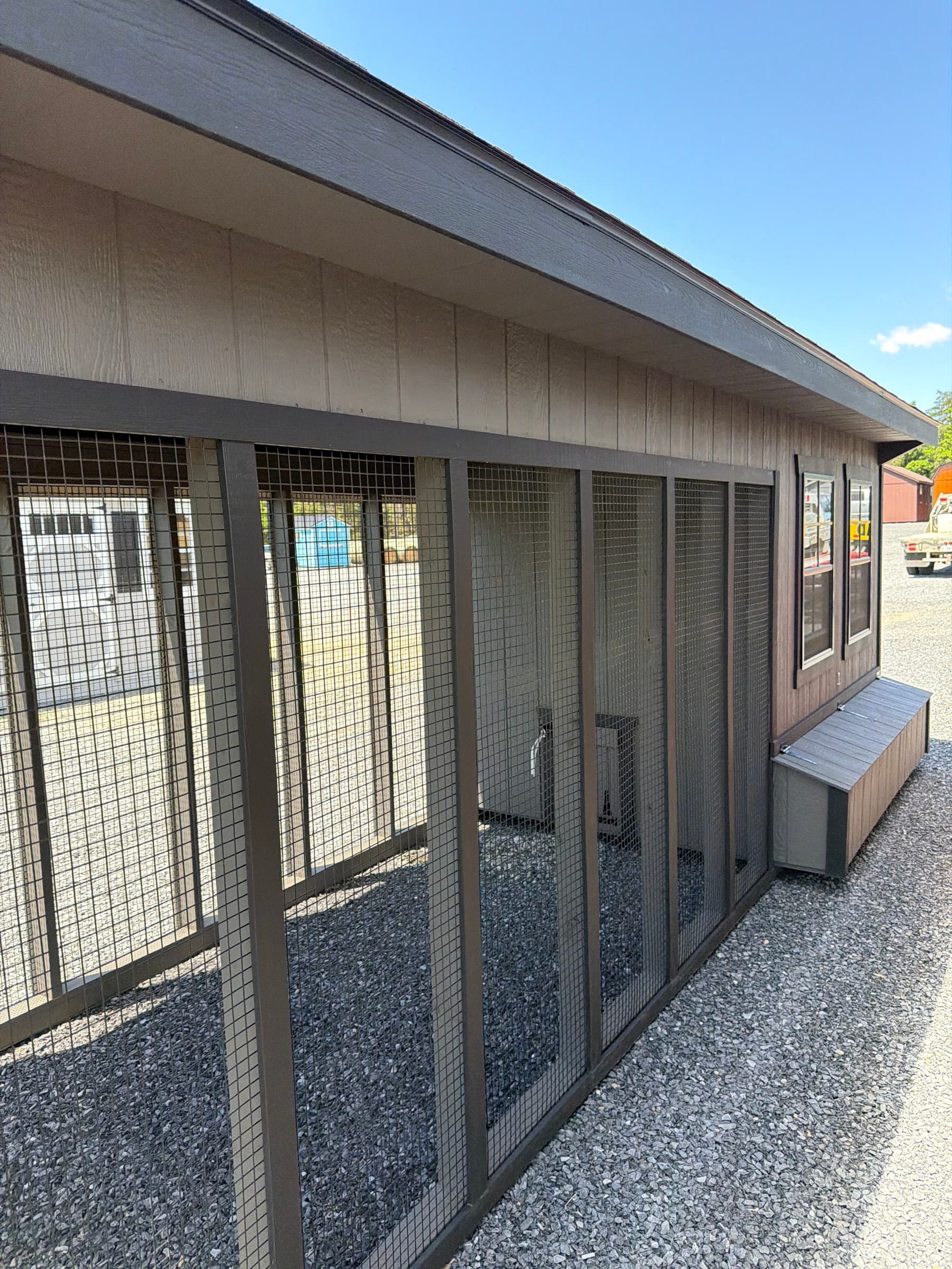 6x20 Chicken Coop — photo 4
