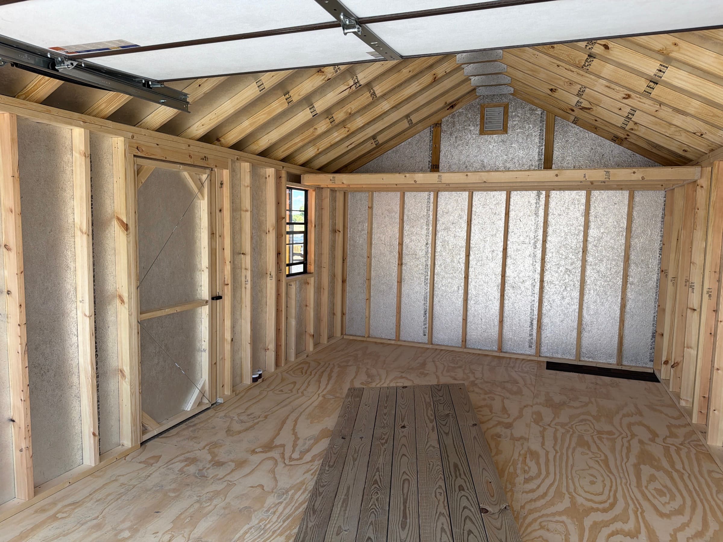 12x20 Garage — photo 4