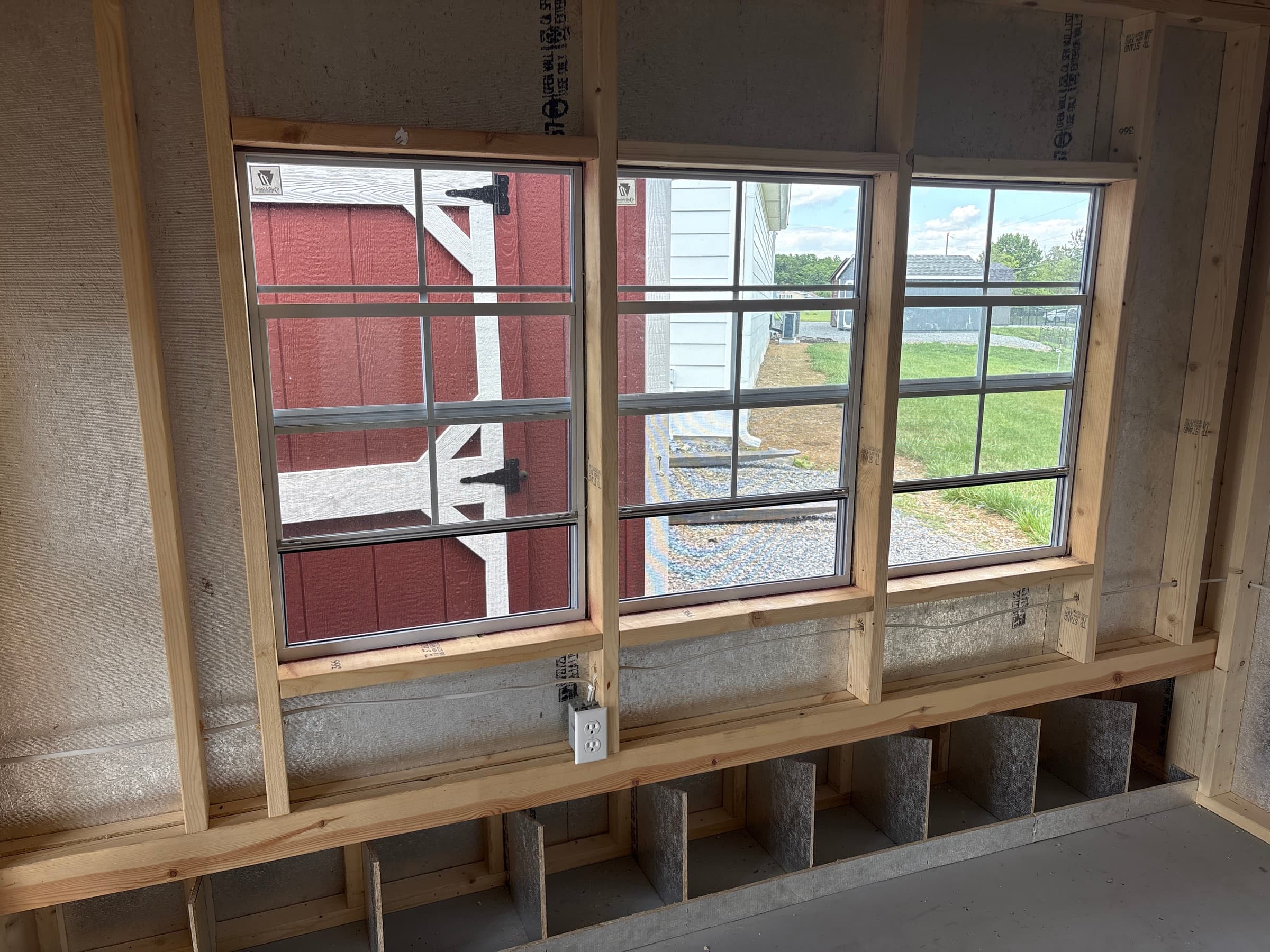 8x14 Chicken Coop — photo 7