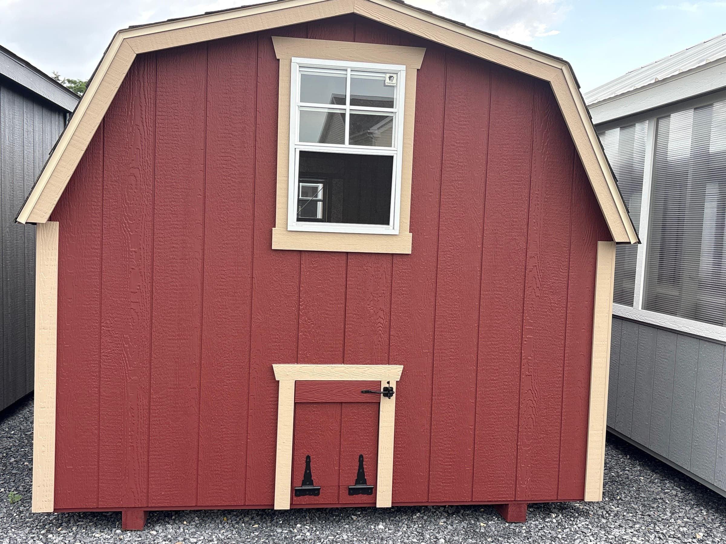8x10 Barn Style Shed — photo 5
