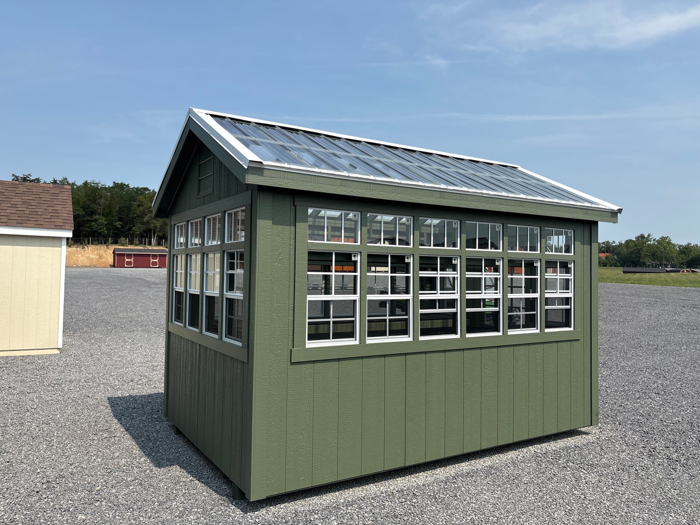 8x12 Green House — photo 3