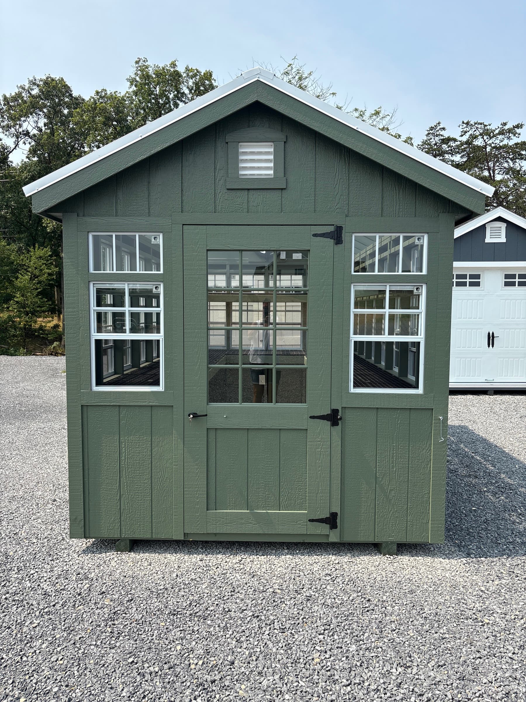 8x12 Green House — photo 6