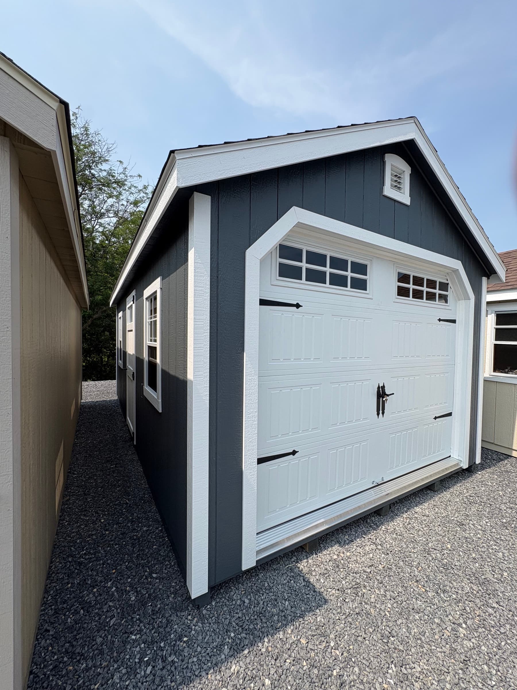 12x20 Garage — photo 1