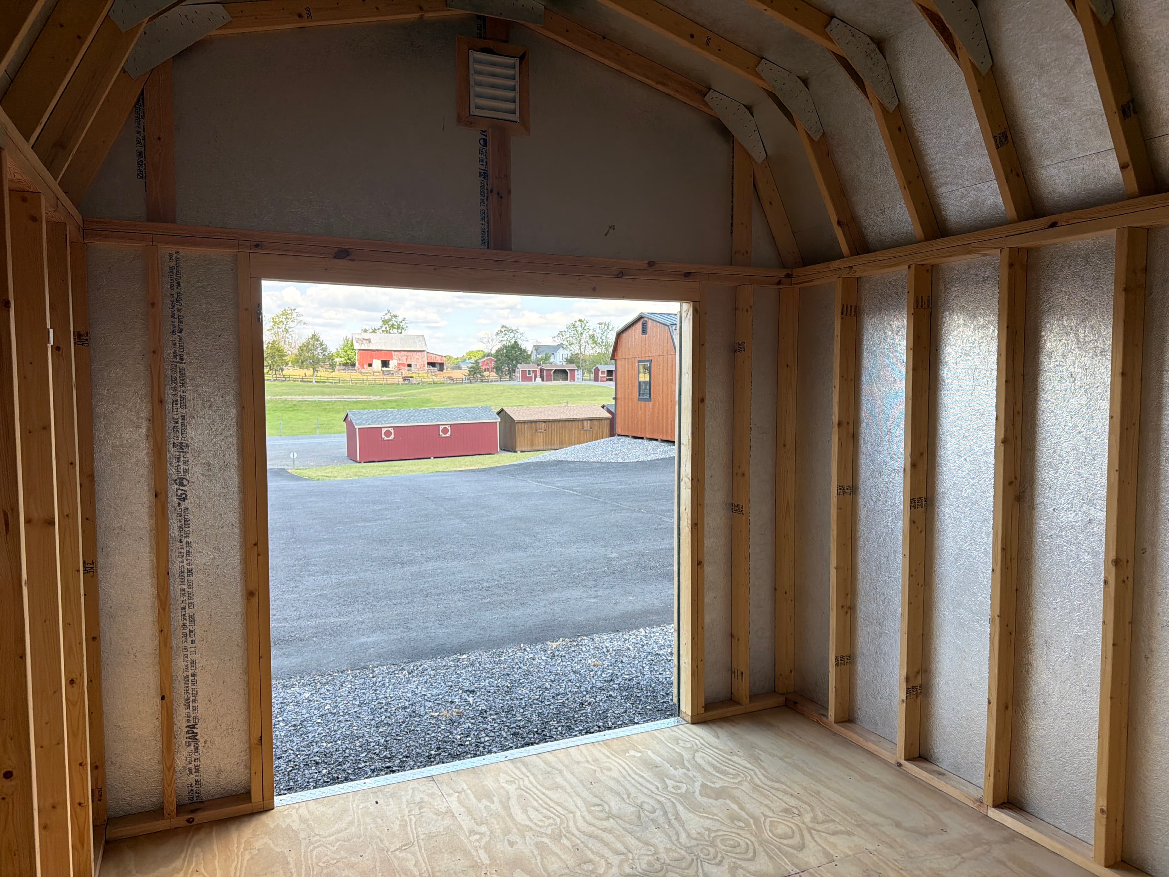 10x14 Barn Style Shed — photo 4