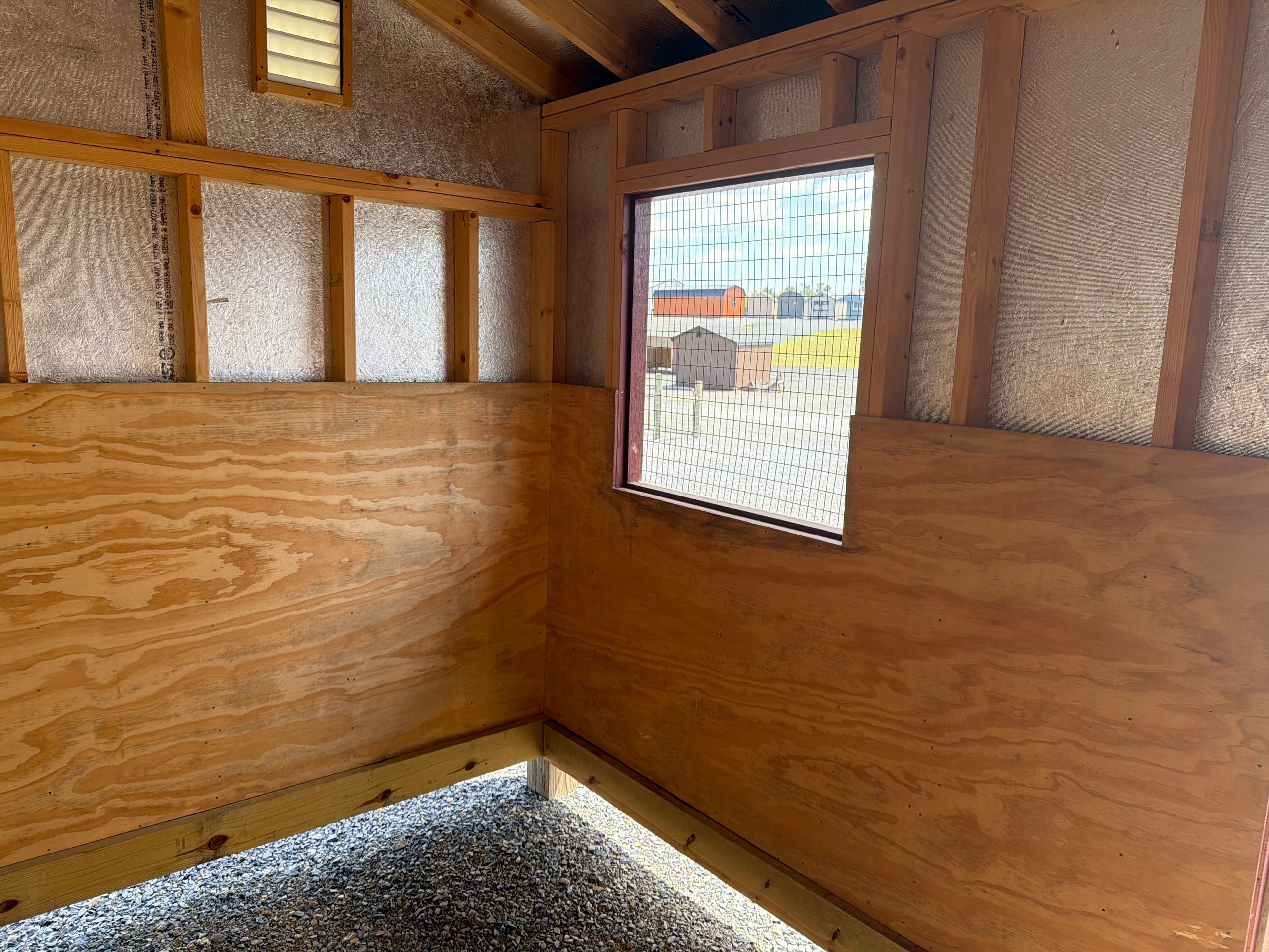 8x12 Barn — photo 2