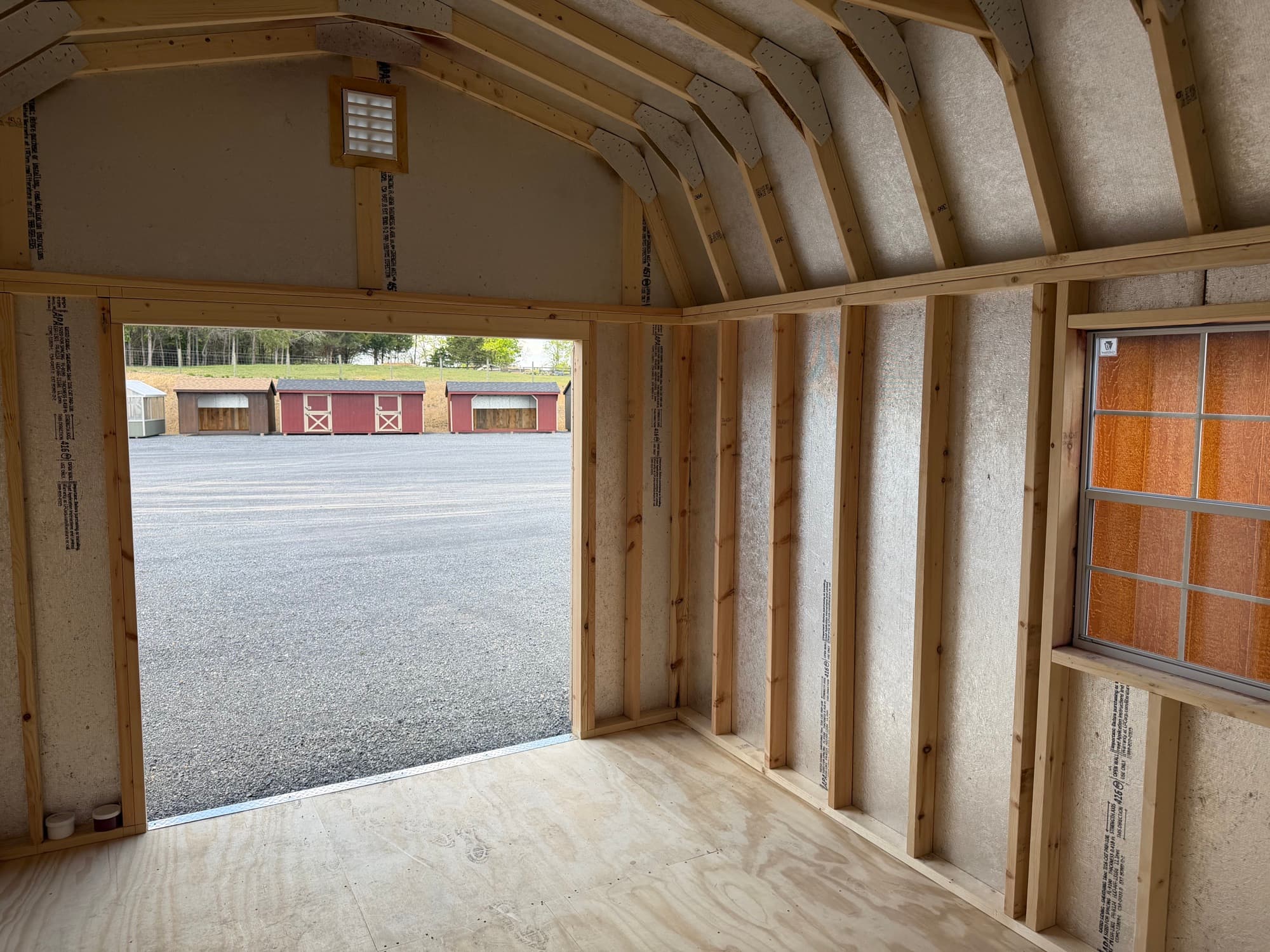 10x16 Barn Style Shed — photo 4